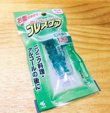 小林制藥口氣清新丸吃幾顆？