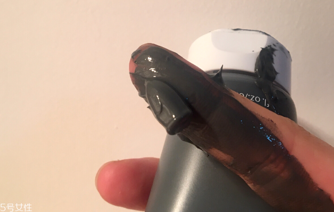 悅木之源泥娃娃面膜敷多久？10分鐘后洗凈