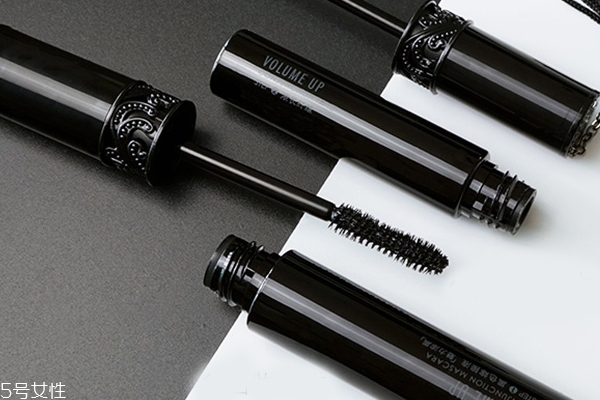 睫毛膏會傷害睫毛么？多款大牌睫毛膏防腐劑超標(biāo)