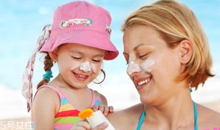 怎么樣給寶寶防曬 寶寶夏季防曬全攻略 怎么樣給寶寶防曬 寶寶夏季防曬全攻略