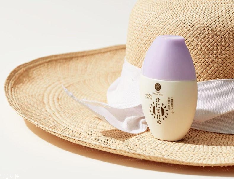 哪款防曬霜適合敏感肌？6款植物防曬呵護(hù)敏肌