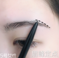 棕色頭發(fā)用什么顏色眉筆？褐色棕色都可嘗試