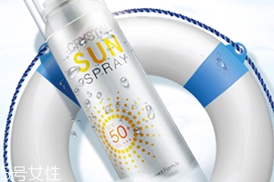 防曬噴霧和粉餅可以一起用嗎？