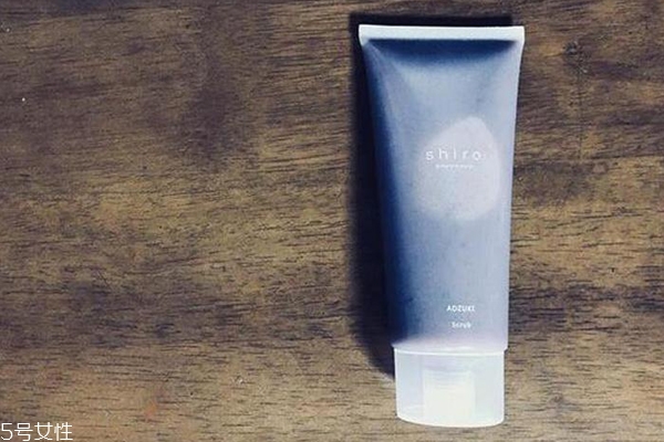 shiro紅豆磨砂膏怎么樣？shiro紅豆磨砂膏好用嗎？