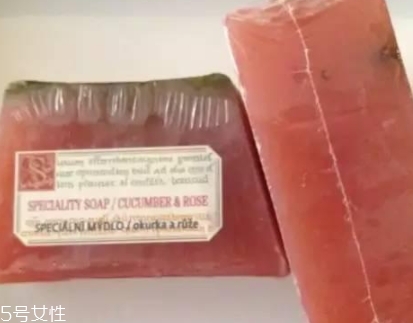 菠丹妮哪個產(chǎn)品最好用？捷克國寶級護膚品