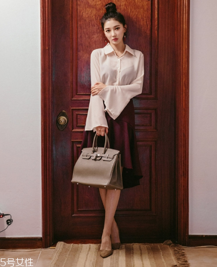 韓版襯衫怎么穿好看？干練帥氣不掉分