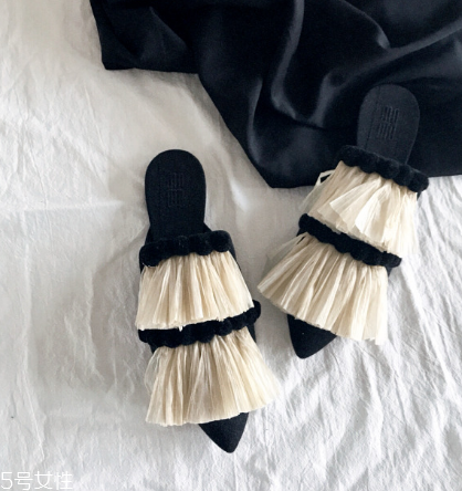 sanayi 313是什么牌子？最吸睛的拖鞋設(shè)計(jì)