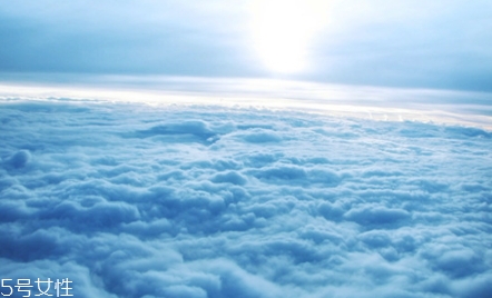 保濕噴霧可以托運嗎？可以上飛機嗎？