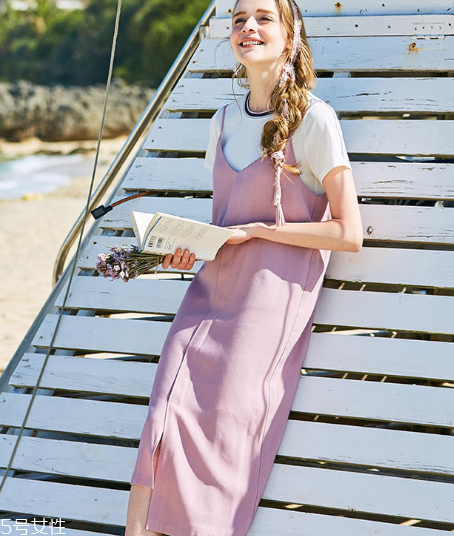 約會(huì)穿什么樣的連衣裙好看？這幾款千萬不能錯(cuò)過