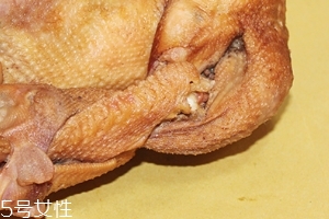 燒雞是公雞還是母雞？一般都是公雞