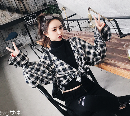 襯衫領(lǐng)子破了怎么辦？襯衫領(lǐng)口這樣補(bǔ)