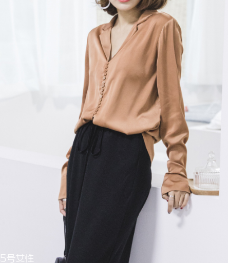 襯衫粘毛是質量問題嗎？襯衫粘毛這樣解決