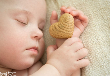 schiff維骨力褪黑素怎么樣？失眠就吃它