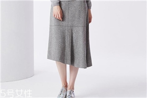 2022年流行什么樣的半身裙？做個撩人的時髦精