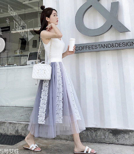 2022年流行什么樣的半身裙？做個(gè)撩人的時(shí)髦精