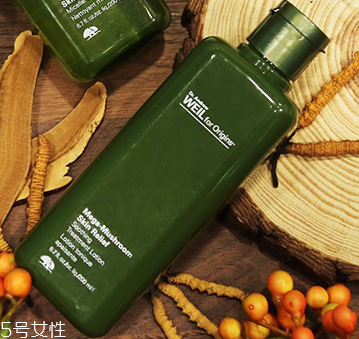 為什么油皮會變成干皮？三個油皮護膚誤區(qū)