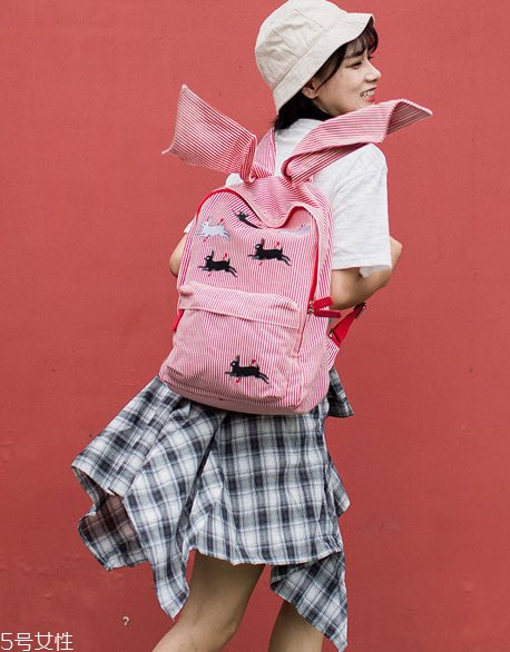 雙肩包什么材質(zhì)的好？超耐用的雙肩包推薦