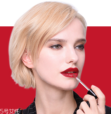 黃皮不適合什么口紅？這4個(gè)色號上唇是災(zāi)難