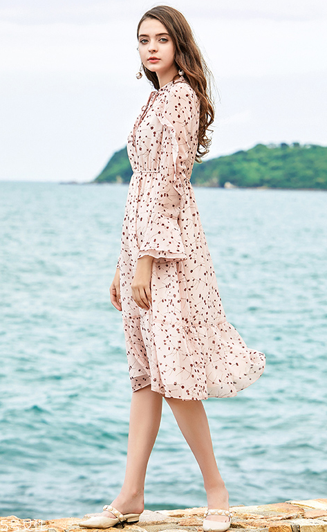 150怎么穿衣服好看？矮個子春季穿搭誤區(qū)