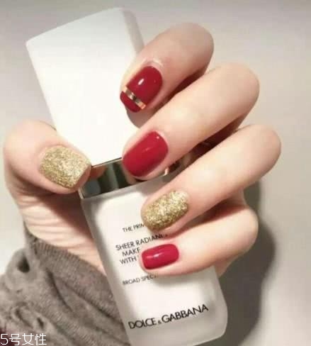 紅色跳色美甲圖片大全 熱辣氣質(zhì)范的跳色美甲 紅色跳色美甲圖片大全 熱辣氣質(zhì)范的跳色美甲