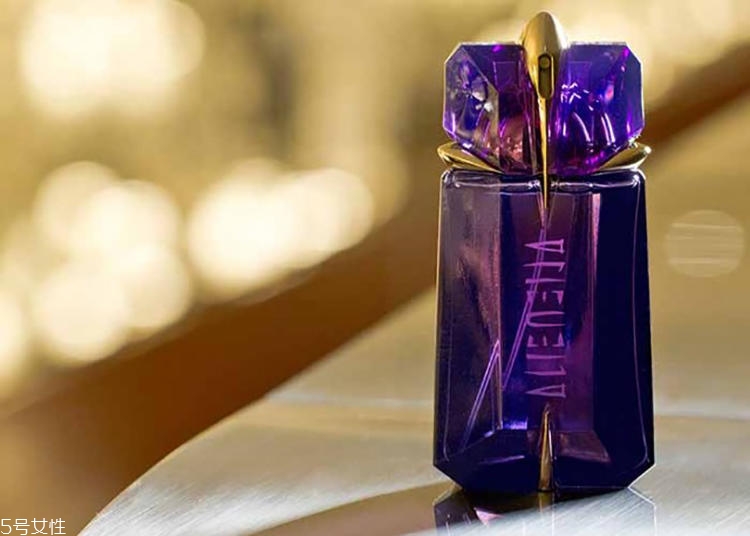 紫色香水有哪些？寶格麗紫色香水是經(jīng)典