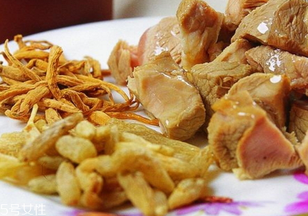 玄參麥冬在一起的功效與作用 玄參麥冬在一起的功效與作用