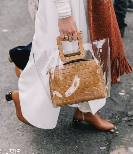 staud是哪國牌子？逼格滿滿的小眾包