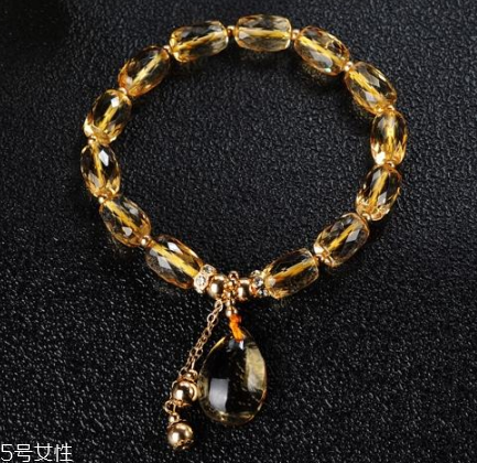 黃水晶手鏈多少錢？一般在百元左右