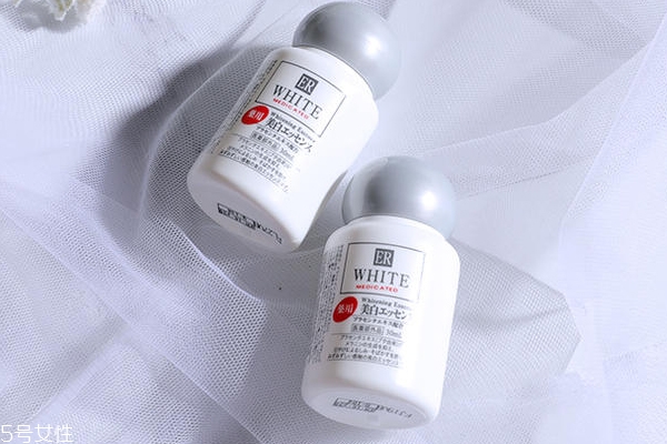 平價(jià)維C美白精華有哪些？大創(chuàng)胎盤(pán)素不要錢(qián)系列