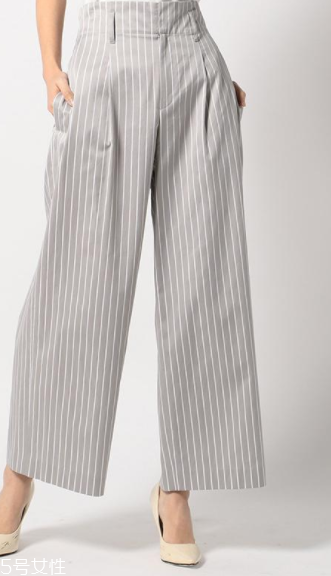 2022春夏女褲款式流行趨勢？最遮肉的褲子在這里