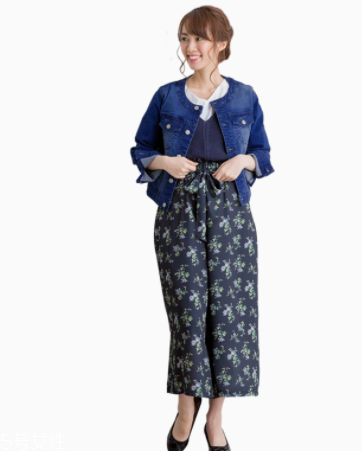 2022流行什么樣的牛仔外套？這8款最酷最百搭