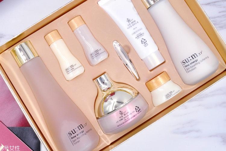 2022什么牌子的護(hù)膚套裝好？水乳組合拯救護(hù)膚初學(xué)者