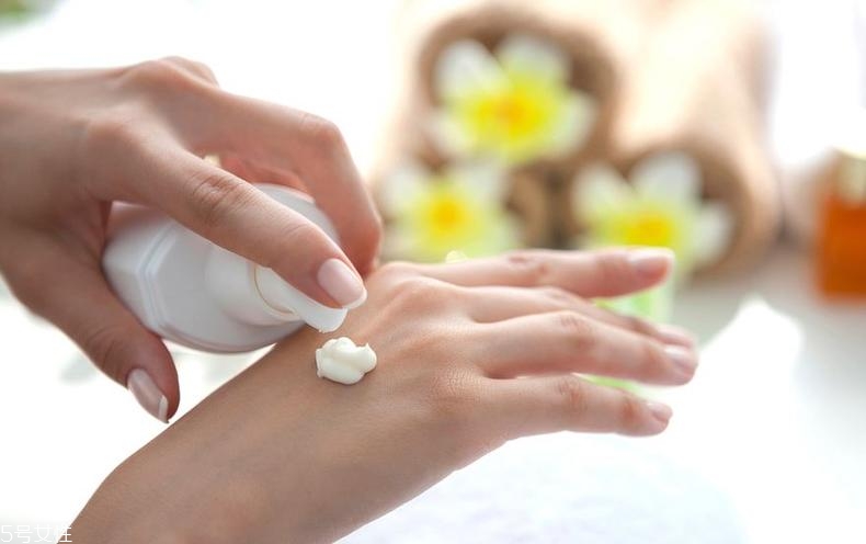 春夏不長痘的方法是什么？護膚秘籍都在這里