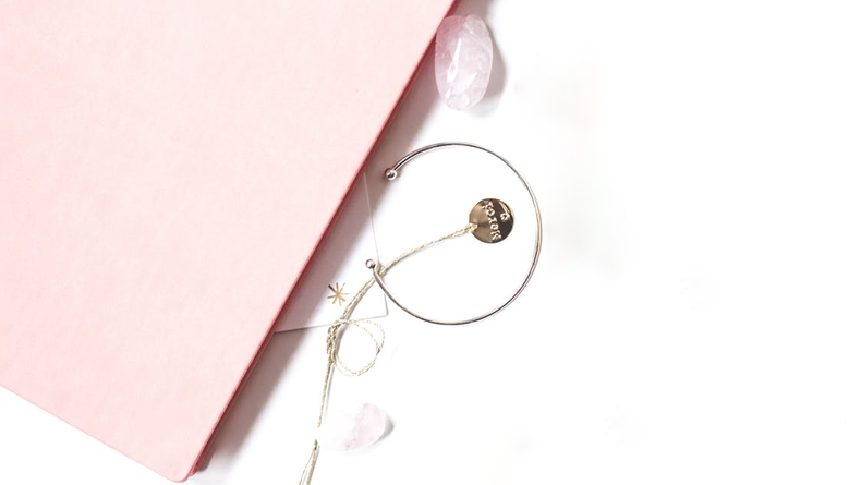 手鏈哪個(gè)牌子好看實(shí)惠？這些手鏈日常佩戴也很閃耀