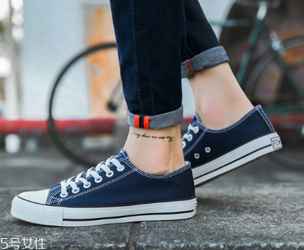 帆布鞋可以放烘干機嗎？帆布鞋最好自然風干