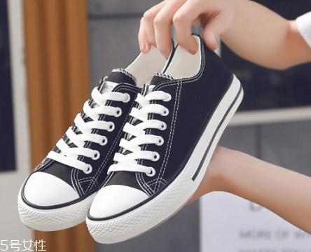 帆布鞋要墊鞋墊嗎？不同情況不同對待