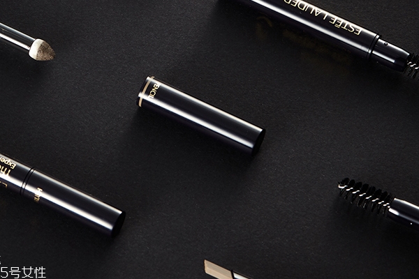 雅詩蘭黛持妝多效三合一眉筆好用嗎？防水防汗不脫妝