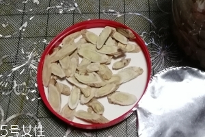 黃芪是大的好還是小的好？好壞跟大小無關