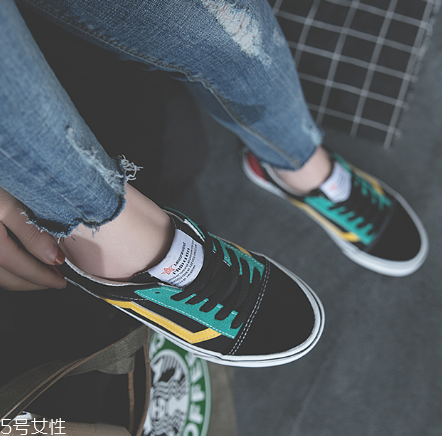 帆布鞋前面怎么清洗？讓帆布鞋煥然一新