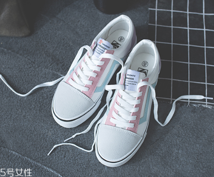 帆布鞋褪色如何修復？帆布鞋褪色要注意