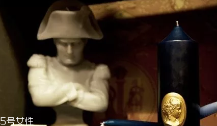 香薰蠟燭可以護(hù)膚嗎？燭油冷卻后能按摩肌膚