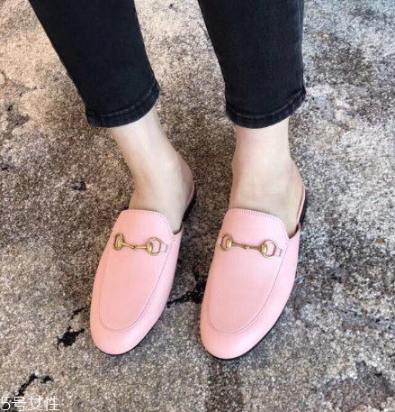 gucci樂福鞋多少錢？美貌與實穿并存