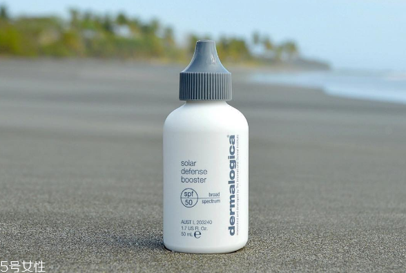 混合皮用什么防曬好？無油防曬霜有哪些？