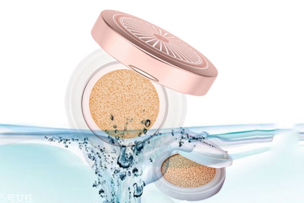 蘭蔻和雪花秀氣墊哪個(gè)好用？小粉盒氣墊vs喜鵲登枝氣墊