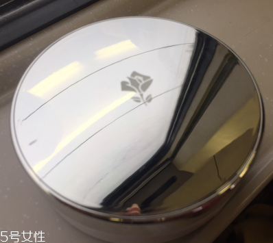 蘭蔻氣墊和后哪個(gè)好用？蘭蔻氣墊vs后黃金氣墊