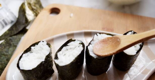 軍艦壽司為何叫軍艦？軍艦壽司和一般壽司的區(qū)別