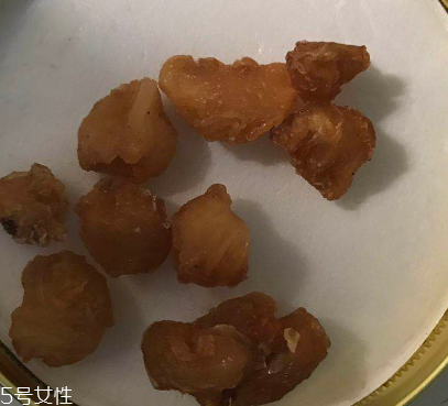 桂圓肉怎么吃最好？燉湯直接吃都可以