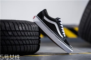 帆布鞋里面怎么清洗？帆布鞋里面這樣洗