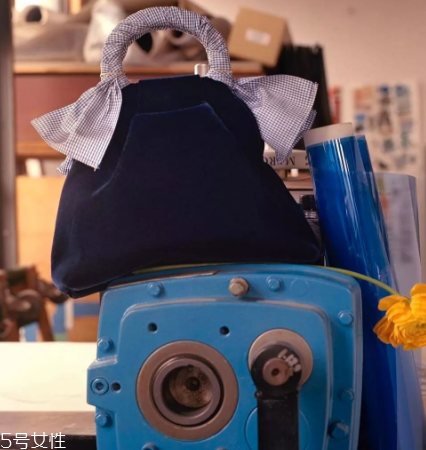 trademark包包多少錢？既經(jīng)典又不貴