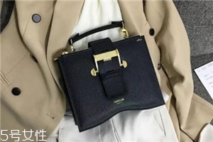 saddler seoul是什么牌子？終于不用撞包了